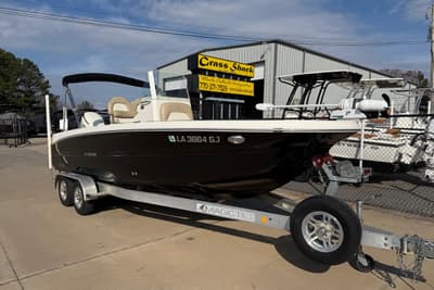 BOATZON | Stingray 236 CC 2019 BOATZON | Stingray 236 CC 2019