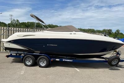 BOATZON | Stingray 250 LR 2014