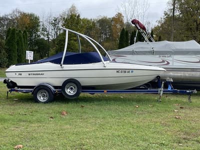 BOATZON | Stingray Boats 180RX 2005