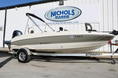 BOATZON | Stingray Boats 182 SC 2018