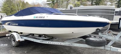 BOATZON | Stingray Boats BOW RIDER 2002