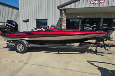 BOATZON | Stratos 189 VLO 2012