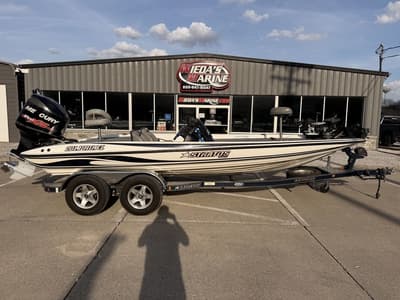 BOATZON | Stratos 201ProXL 2005