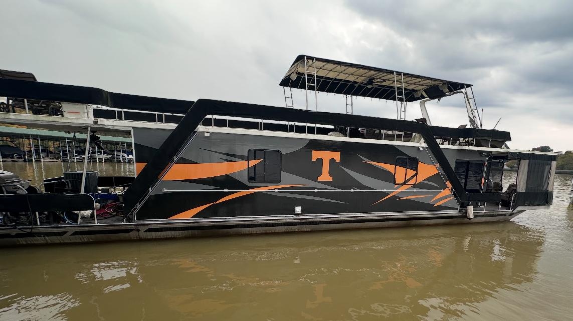 1991 Sumerset 14x60 Houseboat - Sold Boat