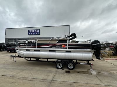 BOATZON | Sun Tracker 22 Fishing Barge DLX 2012