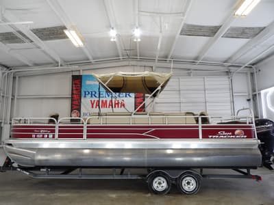 BOATZON | Sun Tracker 24 DLX 2018