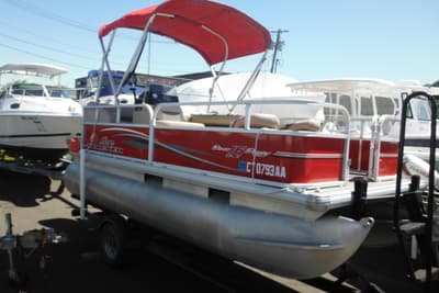 BOATZON | Sun Tracker Bass Buggy 16 DLX 2016