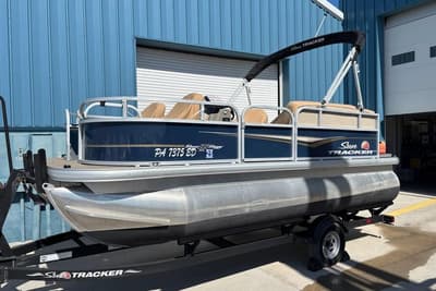 BOATZON | Sun Tracker Bass Buggy 16 XL 2022