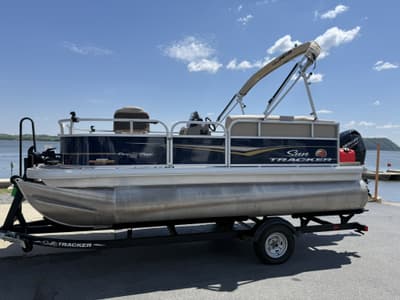 BOATZON | Sun Tracker Bass Buggy 16 XL 2023