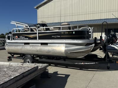 BOATZON | Sun Tracker BASS BUGGY 16 XL Select 2021