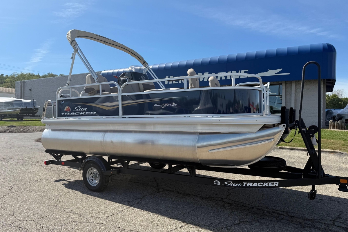 2025 Sun Tracker Bass Buggy 16 XL Select - Sold Boat