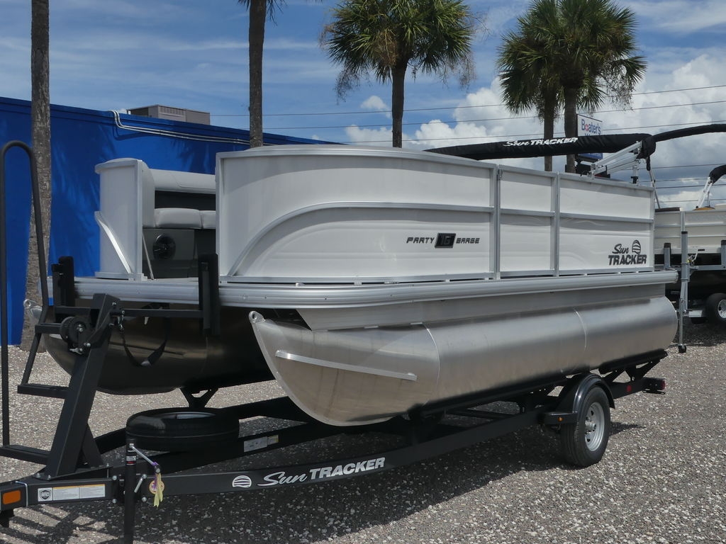 2026 Sun Tracker Party Barge 16 DLX - Sold Boat