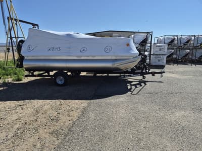 BOATZON | Sun Tracker Bass Buggy 16 XL Select 2026