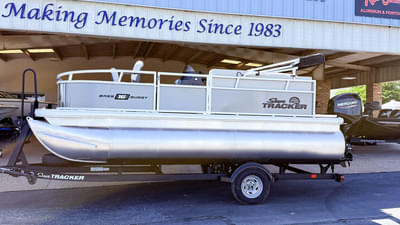 BOATZON | Sun Tracker Bass Buggy 16 XL Select 2026