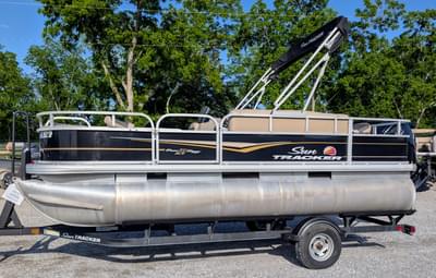 BOATZON | Sun Tracker Bass Buggy 18 2020