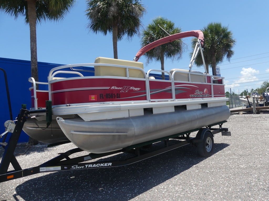 2016 Sun Tracker BASS BUGGY 18 DLX - Sold Boat