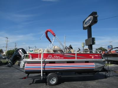 BOATZON | Sun Tracker Bass Buggy 18 DLX 2017