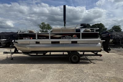 BOATZON | Sun Tracker Bass Buggy 18 DLX 2018