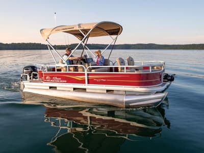BOATZON | Sun Tracker Bass Buggy 18 DLX 2020