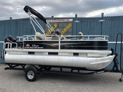 BOATZON | Sun Tracker Bass Buggy 18 DLX 2020