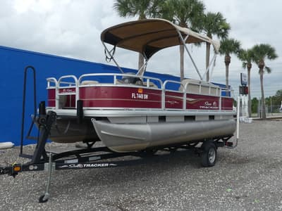 BOATZON | Sun Tracker Bass Buggy 18 DLX 2021