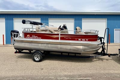 BOATZON | Sun Tracker Bass Buggy 18 DLX 2022