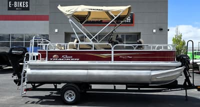 BOATZON | Sun Tracker BASS BUGGY 18 DLX 2022