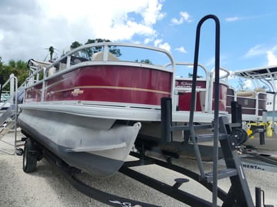 BOATZON | Sun Tracker Bass Buggy 18 DLX 2023