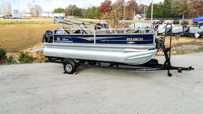 BOATZON | Sun Tracker Bass Buggy 18 DLX 2023