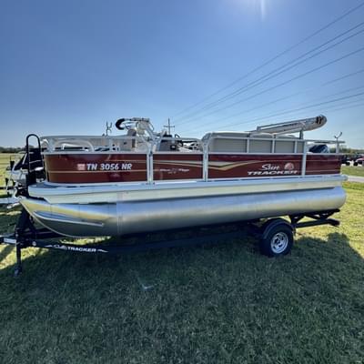 BOATZON | Sun Tracker Bass Buggy 18 DLX 2025 BOATZON | Sun Tracker Bass Buggy 18 DLX 2025