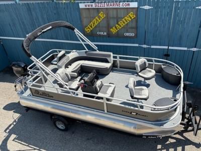 BOATZON | Sun Tracker Bass Buggy 18 DLX 2026