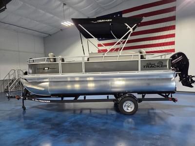 BOATZON | Sun Tracker Bass Buggy 18 DLX 2026 BOATZON | Sun Tracker Bass Buggy 18 DLX 2026