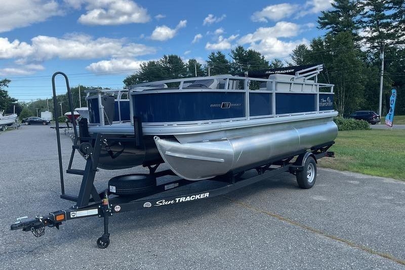 2026 Sun Tracker Bass Buggy 18 DLX - Sold Boat