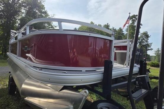 2026 Sun Tracker Bass Buggy 18 DLX - Sold Boat