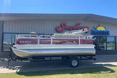 BOATZON | Sun Tracker Bass Buggy 18 Signature Series 2025