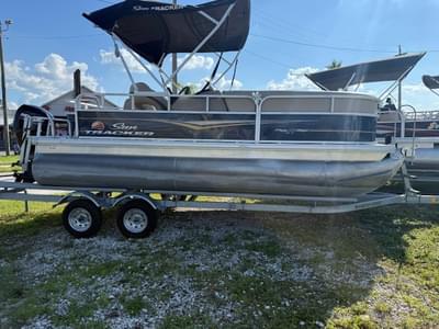 BOATZON | Sun Tracker Bass Buggy 18DLX 2022