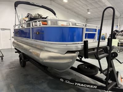 BOATZON | Sun Tracker BB 16 XLS 2027