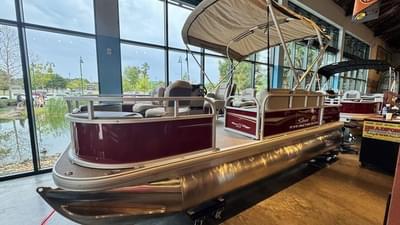 BOATZON | Sun Tracker BB 18 2025