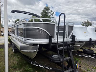 BOATZON | Sun Tracker FB 20 DLX 2026