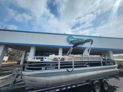 BOATZON | Sun Tracker FB 22DLX 2018