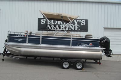 BOATZON | Sun Tracker Fishin Barge 20 DLX 2024
