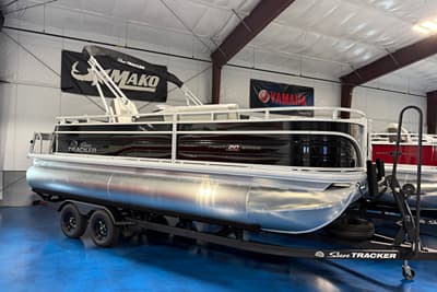 BOATZON | Sun Tracker Fishin Barge 20 DLX 2027