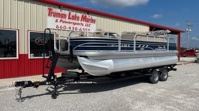 BOATZON | Sun Tracker FISHIN BARGE 20 DLX Powered By A Mercury 2023