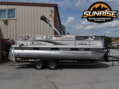 BOATZON | Sun Tracker FISHIN BARGE 21 2004