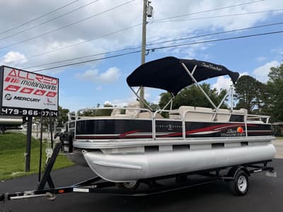 BOATZON | Sun Tracker Fishin Barge 22 2012