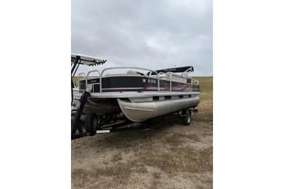 BOATZON | Sun Tracker Fishin Barge 22 DLX 2012