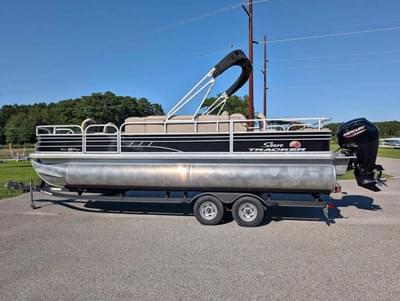 BOATZON | Sun Tracker Fishin Barge 22 DLX 2020 BOATZON | Sun Tracker Fishin Barge 22 DLX 2020