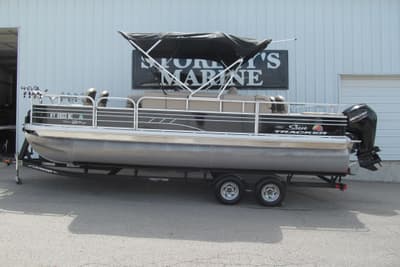 BOATZON | Sun Tracker Fishin Barge 22 DLX 2021