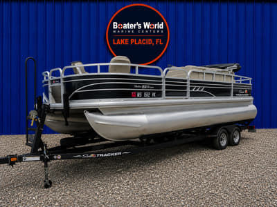 BOATZON | Sun Tracker Fishin Barge 22 XP3 2022