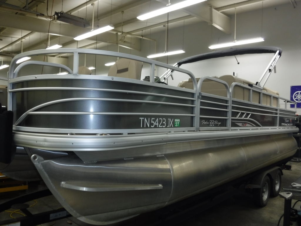 2022 Sun Tracker Fishin Barge 22 XP3 - Sold Boat